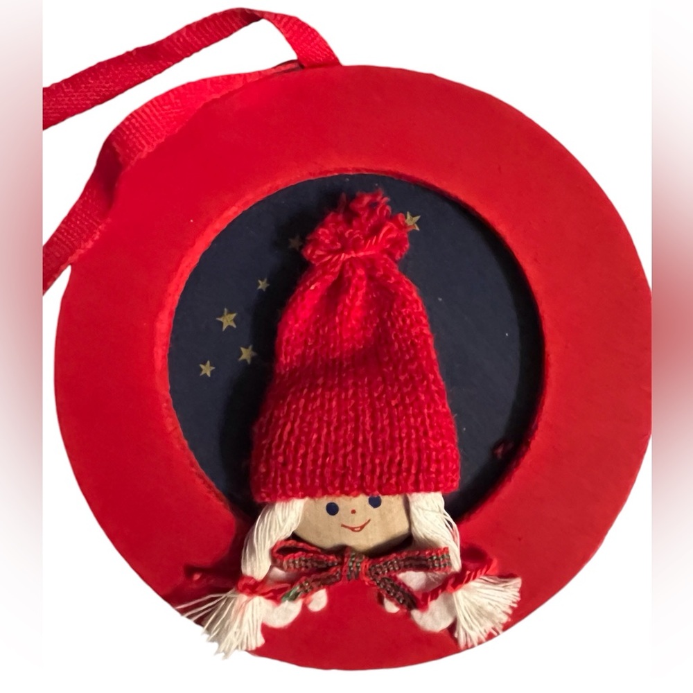 Swedish Snow Girl Wreath Ornament